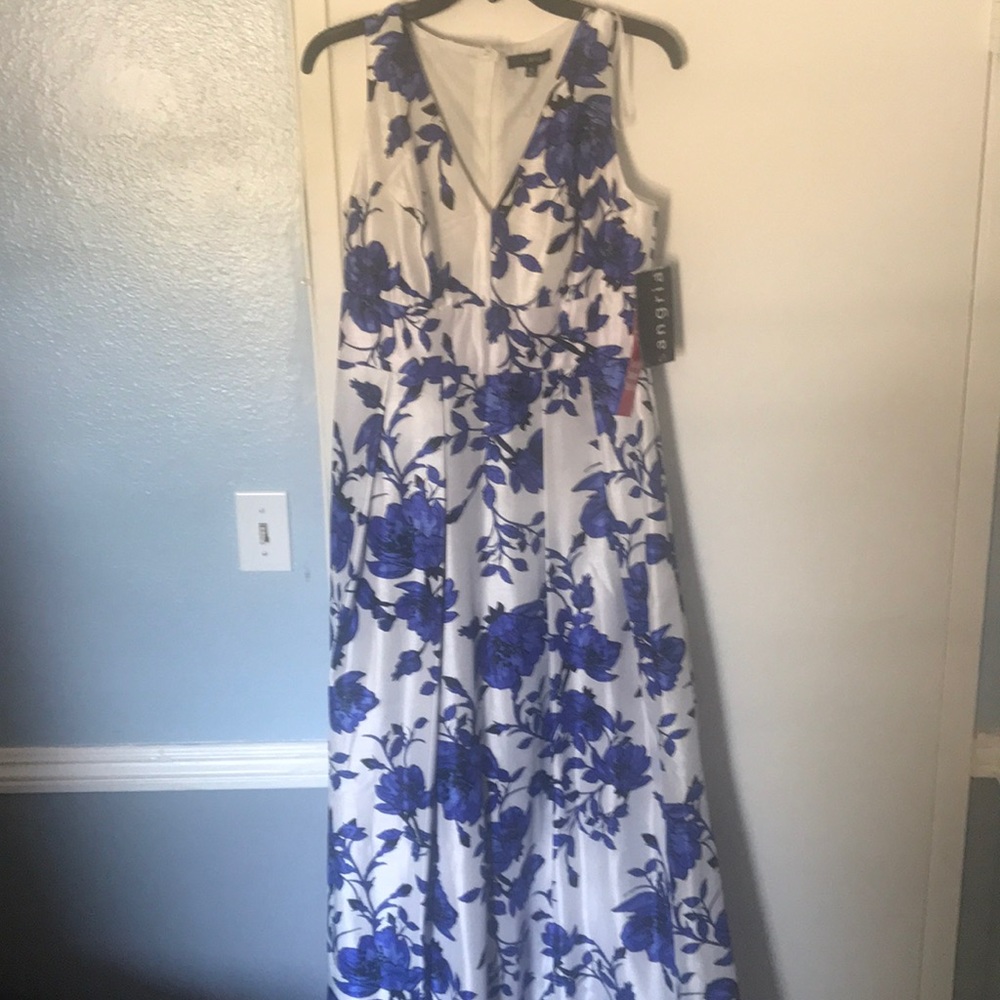 Sangria  new dress
